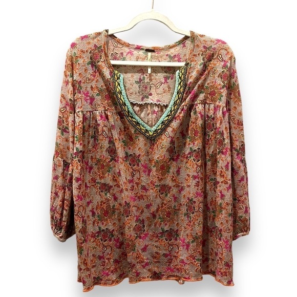 Free People | Cashmere + Wool Combo floral & embroidered neckline sweater Small - Picture 1 of 7